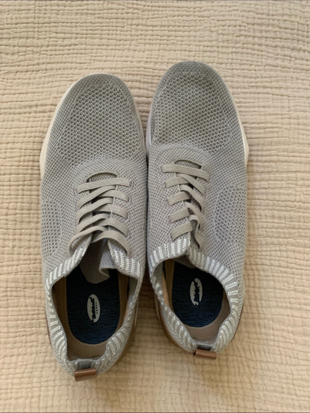 Dr Scholls Men's Lightweight Knit Sneakers in Light Gray size 12